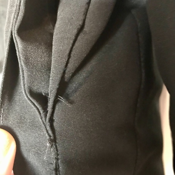 Like New Women’s Wuxly (previously Wully) Vegan Doe Parka - Picture 8 of 9